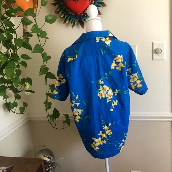 SOLD | 90s Vintage Hawaii Nei Hawaiian Shirt - Picture 4 of 7